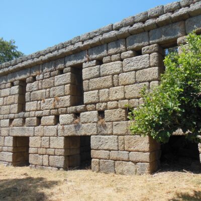 A well-preserved market building in the former agora of Herakleia