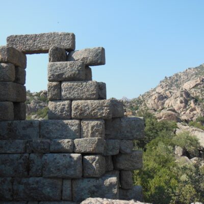 Climbing up to the citadel...