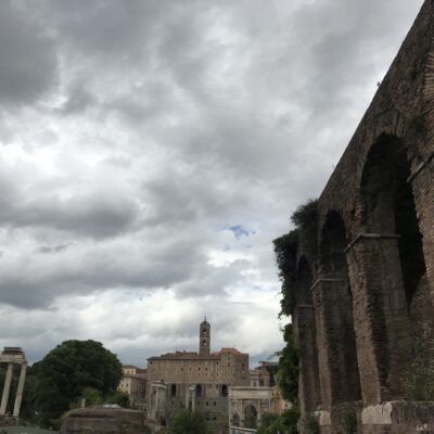 Looking toward the Forum square from the center of the Archaeological area. The arcade to the right is medieval.